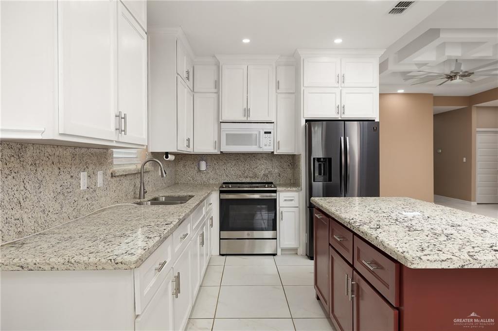 521 Oak Ridge Street, Donna, Texas image 10