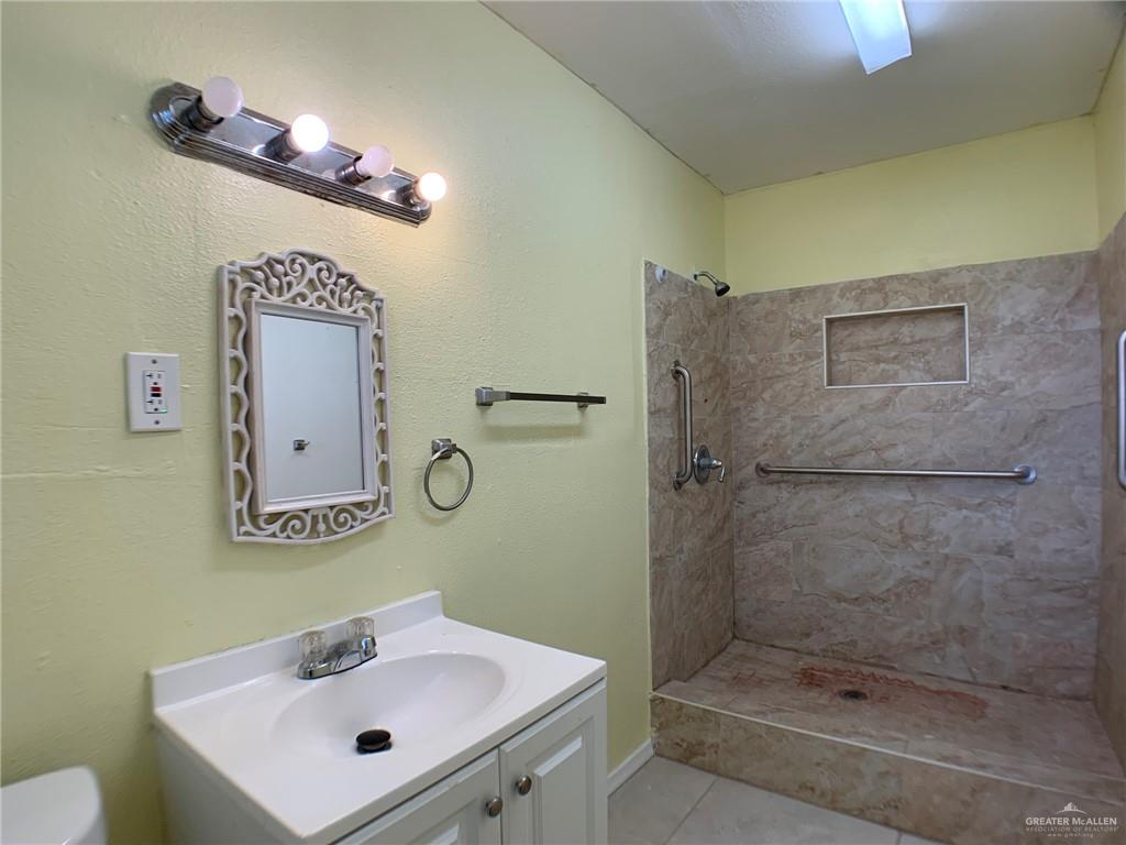 205 W Beck Street, Harlingen, Texas image 16