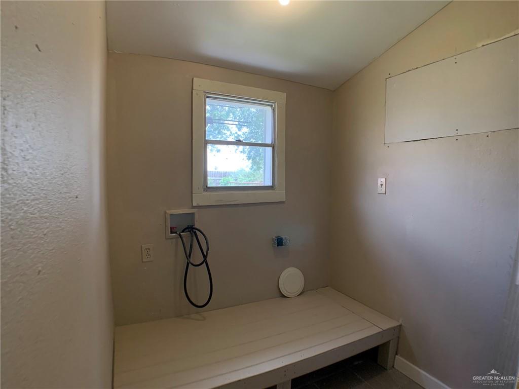 205 W Beck Street, Harlingen, Texas image 12