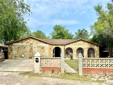 Homes For Sale - 607 N Mariposa Street<br/> Starr County, Rio Grande City, TX 78582