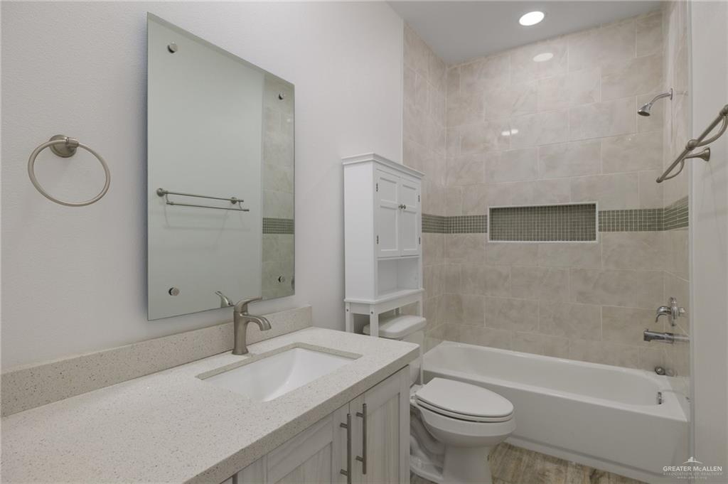 524 Oak Ridge Street, Donna, Texas image 10