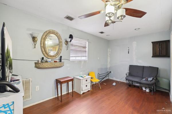 513 W Lincoln Avenue, Harlingen, Texas image 7