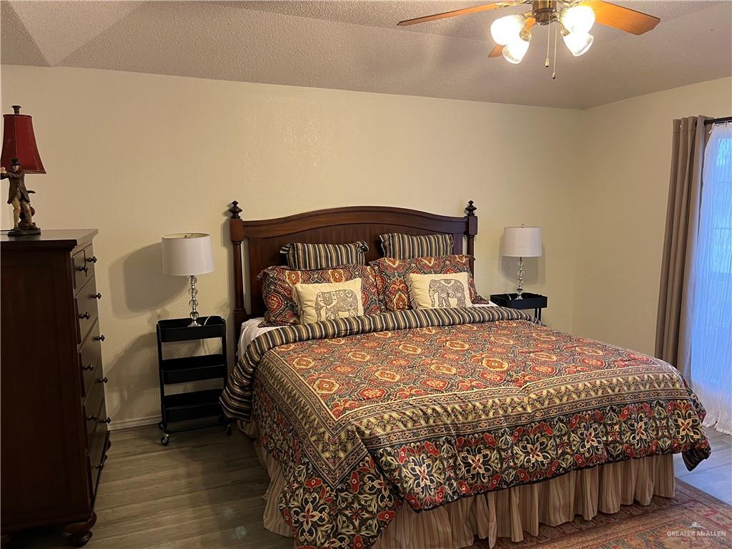 303 Karen Drive, Alamo, Texas image 8