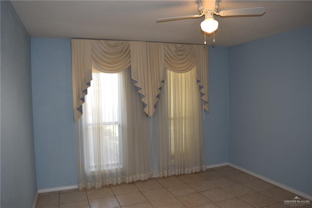 912 Citrus Drive, Alamo, Texas image 7