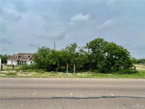 Vacant Land For Sale - 2911 N Us Highway 83 Highway<br/> Roma, TX 78584