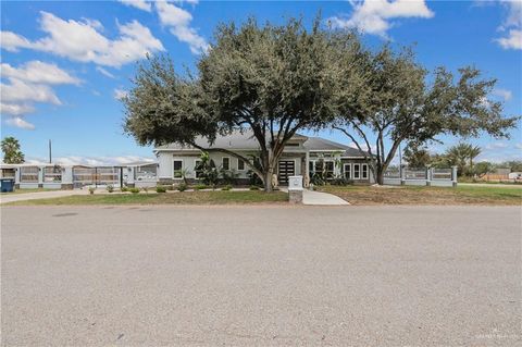 Photo of 8404 Bougainvillea Drive, Mission, TX 78573 (MLS # 490366)