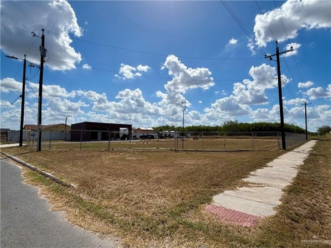 Vacant Land For Sale - 23921 Santa Barbara Drive<br/> Edinburg, TX 78542