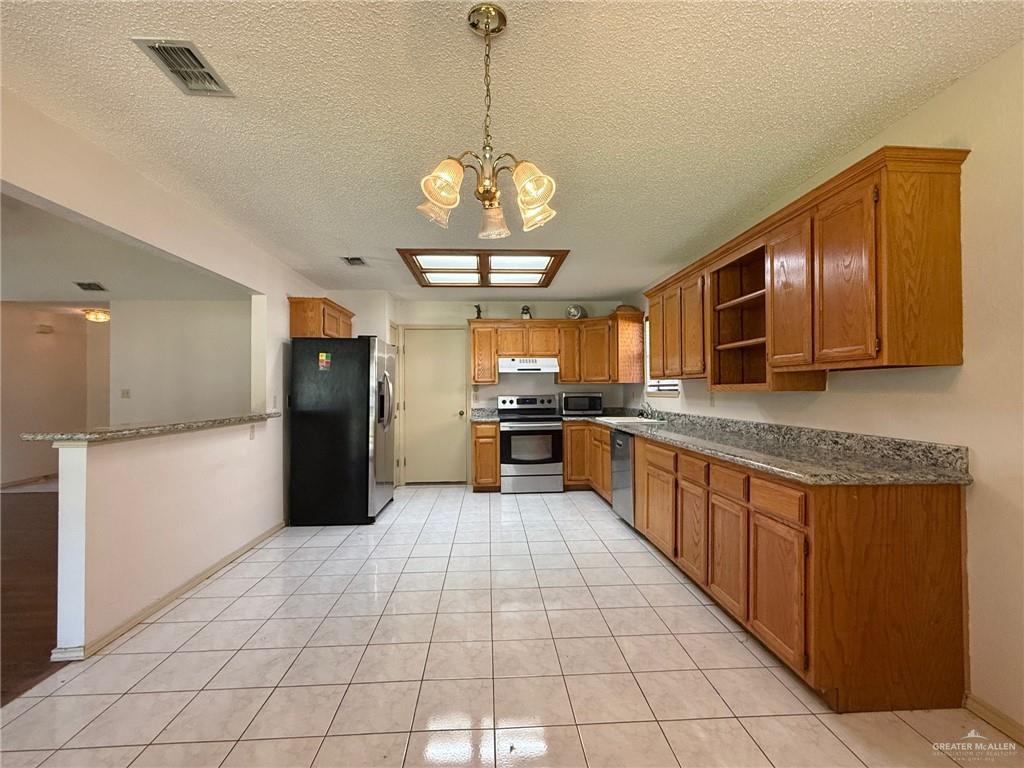 1913 Zenaida Avenue, McAllen, Texas image 4