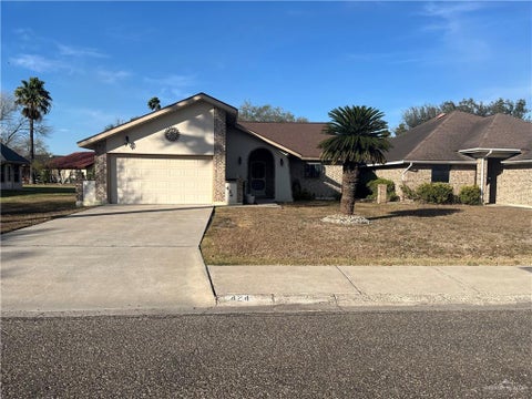 Homes For Sale - 424 Rexine Drive<br/> Alamo, TX 78516