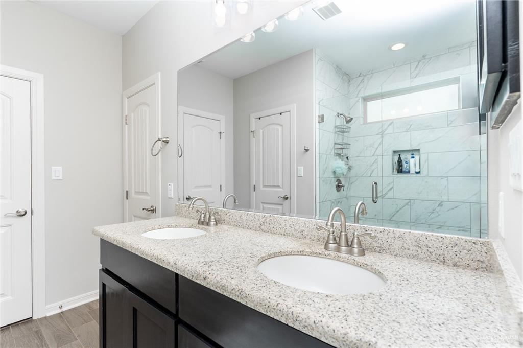 6101 White River Drive, McAllen, Texas image 9