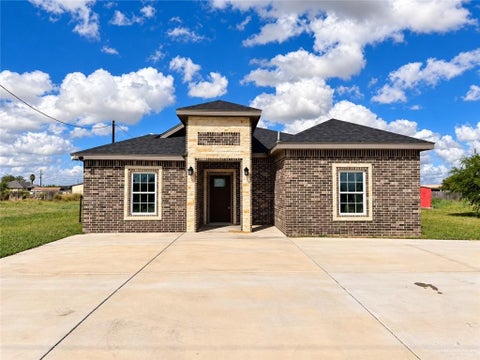 Homes For Sale - 12517 Mile 2 W<br/> Weslaco, TX 78599