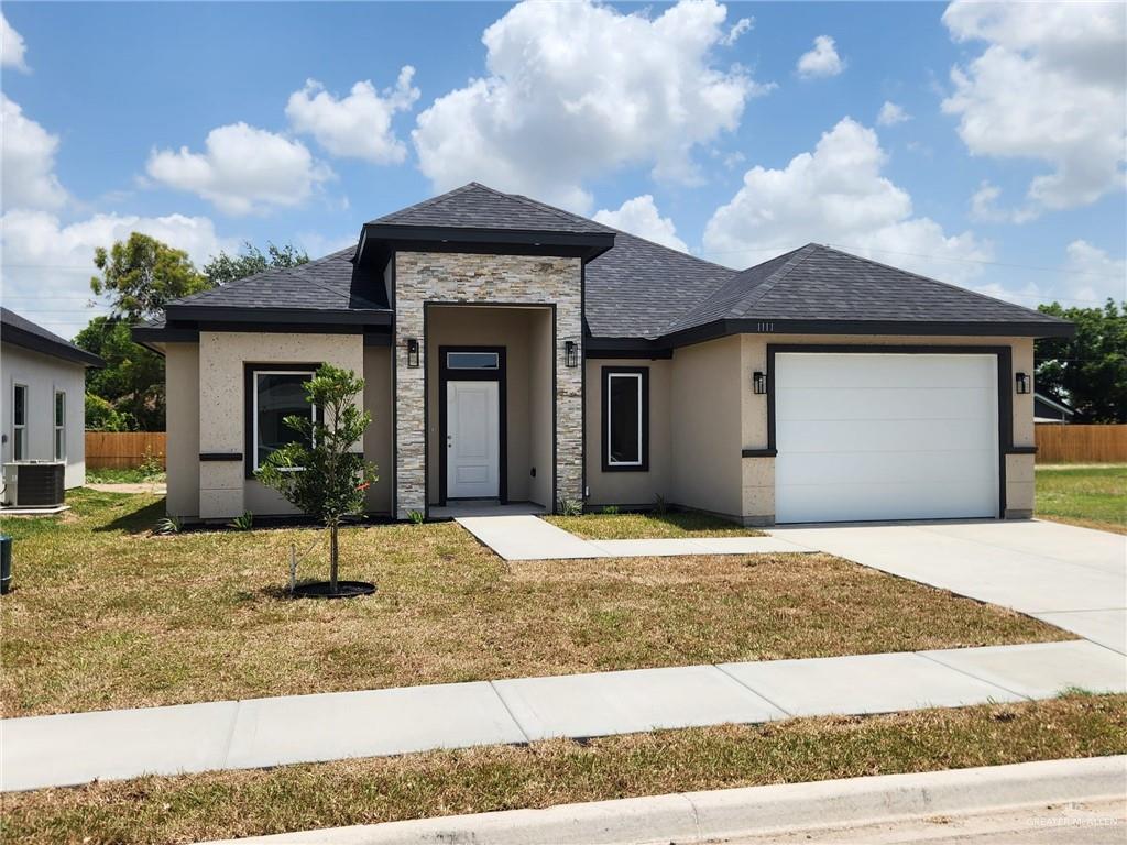 1111 E Boxwood Street, San Juan, Texas image 2