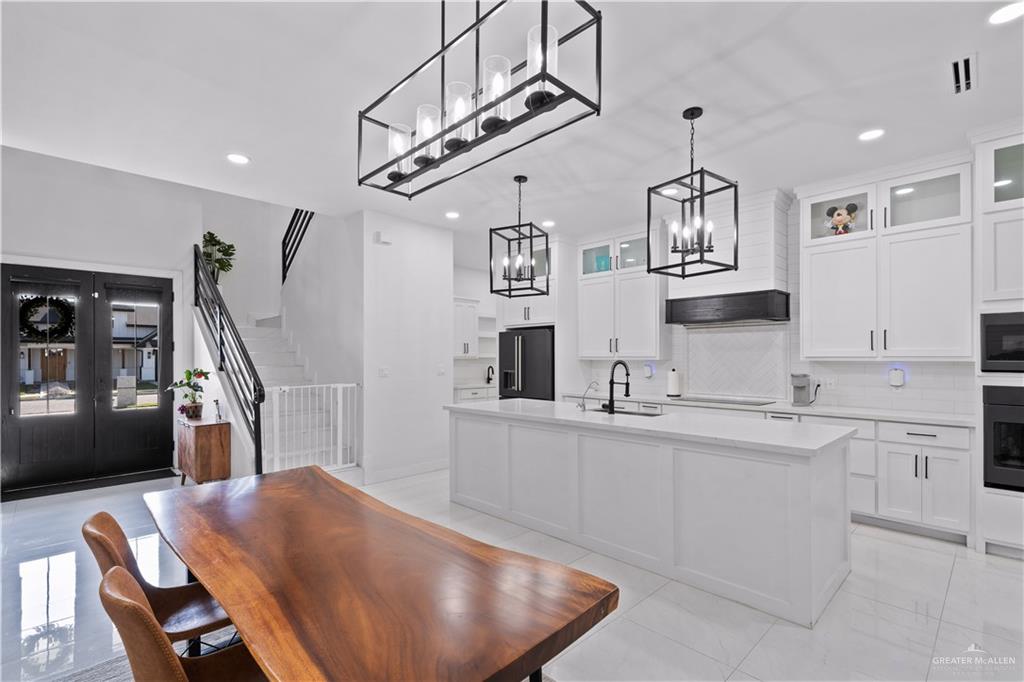 1615 Lago Delton Drive