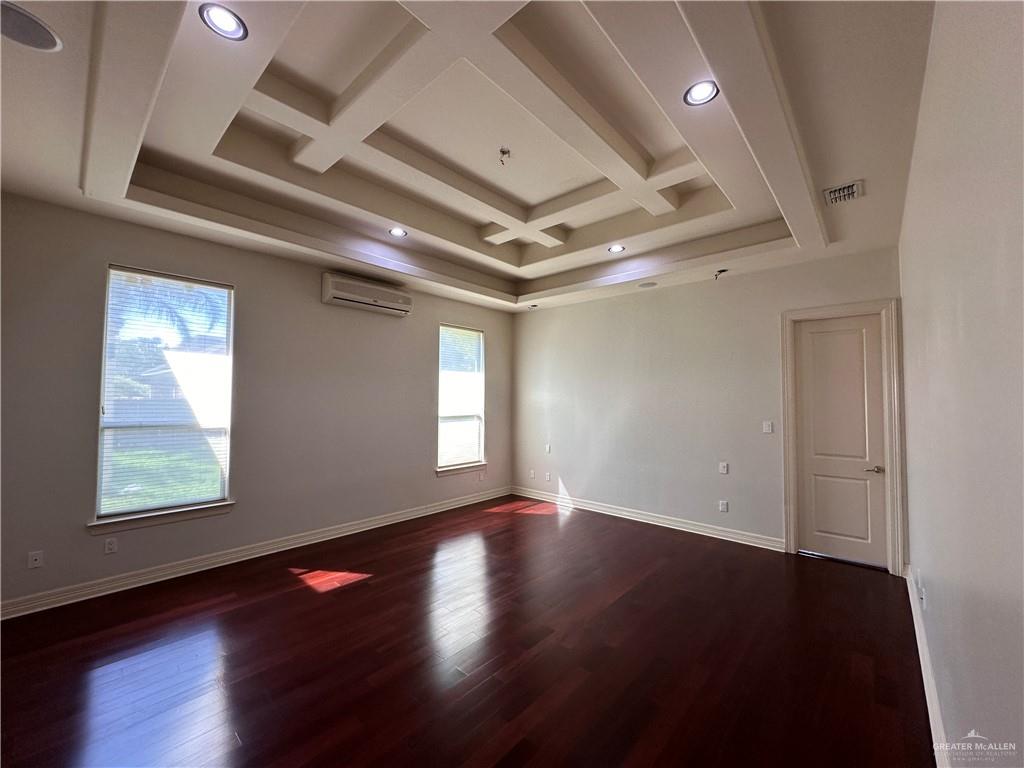 2505 Grand Canal Drive, Mission, Texas image 10