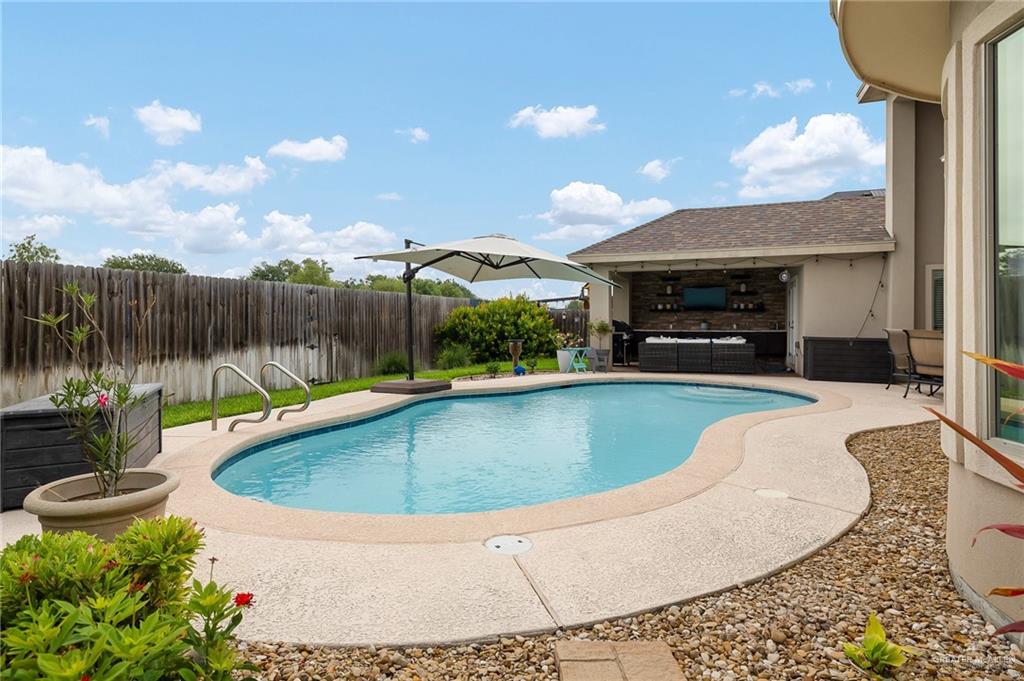 2509 Mcleod Avenue, Edinburg, Texas image 31