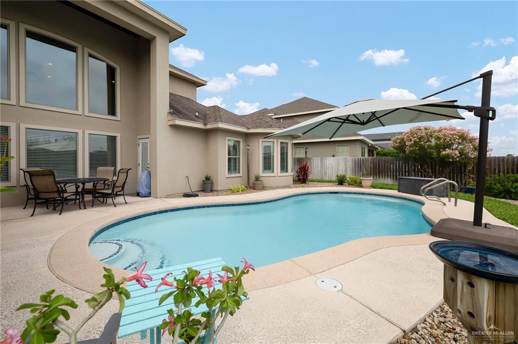 2509 Mcleod Avenue, Edinburg, Texas image 32
