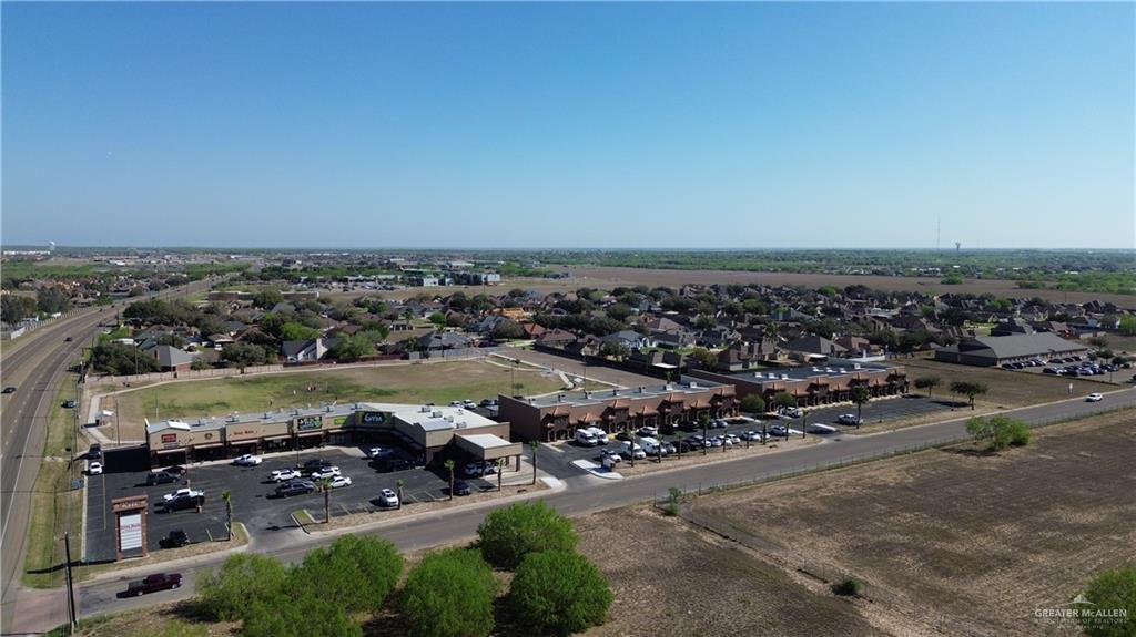 2542,2544,2546 Central Palm Drive