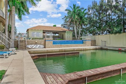 A home in South Padre Island