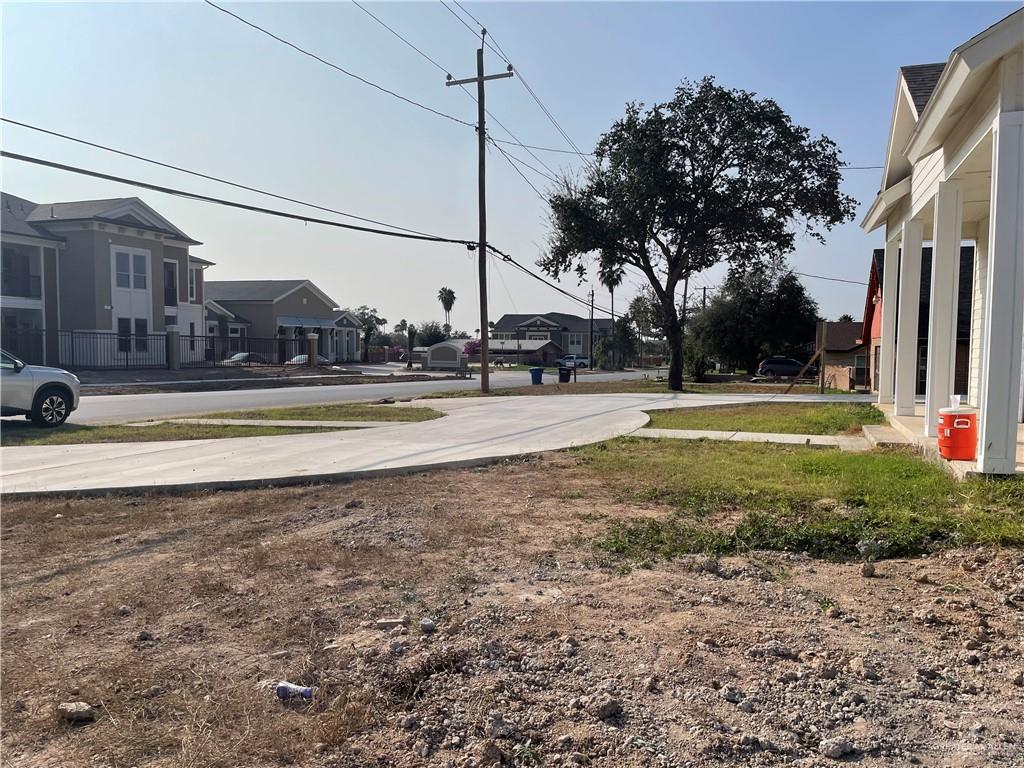 612 Uvalde Avenue, McAllen, Texas image 13