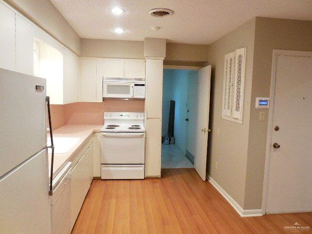 McAllen, Texas 78501, United States, 3 Bedrooms Bedrooms, ,2 BathroomsBathrooms,Residential,Active,114702