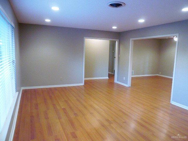 McAllen, Texas 78501, United States, 3 Bedrooms Bedrooms, ,2 BathroomsBathrooms,Residential,Active,114702