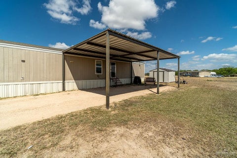 Mobile Home For Sale - 1114 Lauren Avenue<br/> Weslaco, TX 78596