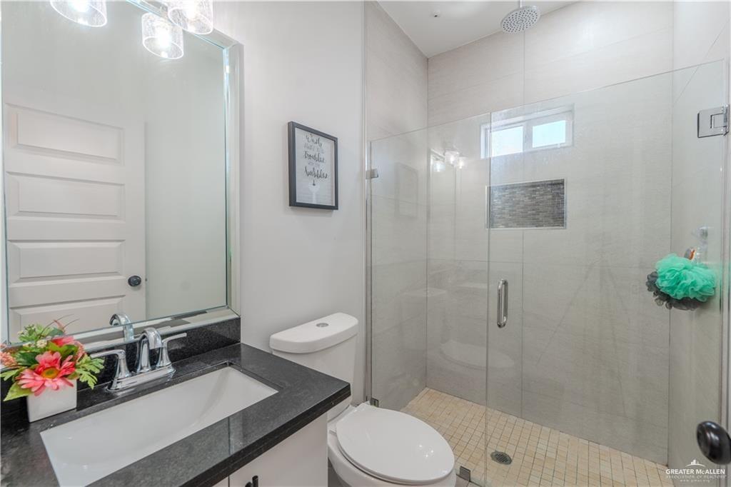 526 Country Club Drive, Alamo, Texas image 14
