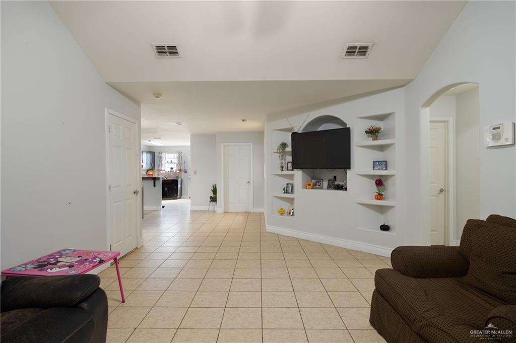 2800 N Dalia Circle, Hidalgo, Texas image 3