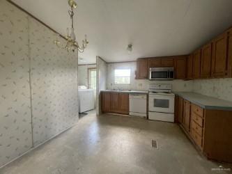 824 Main Grove Street, Donna, Texas image 3