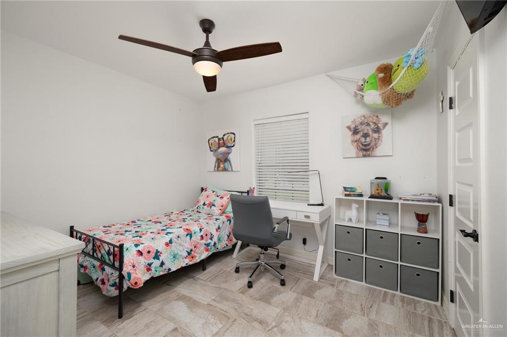 135 Enfield Road, Edinburg, Texas image 11