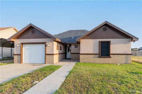 Homes For Sale - 702 E Mavi Drive<br/> Pharr, TX 78577