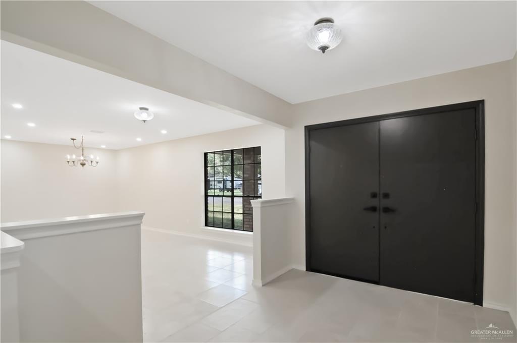 413 W Jonquil Avenue, McAllen, Texas image 3