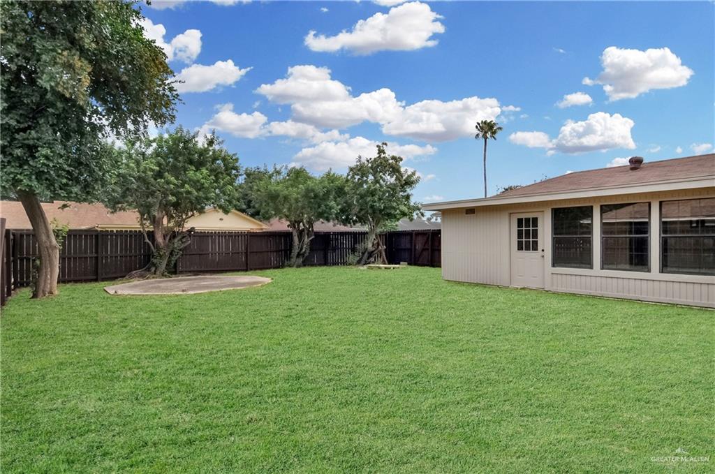 413 W Jonquil Avenue, McAllen, Texas image 27