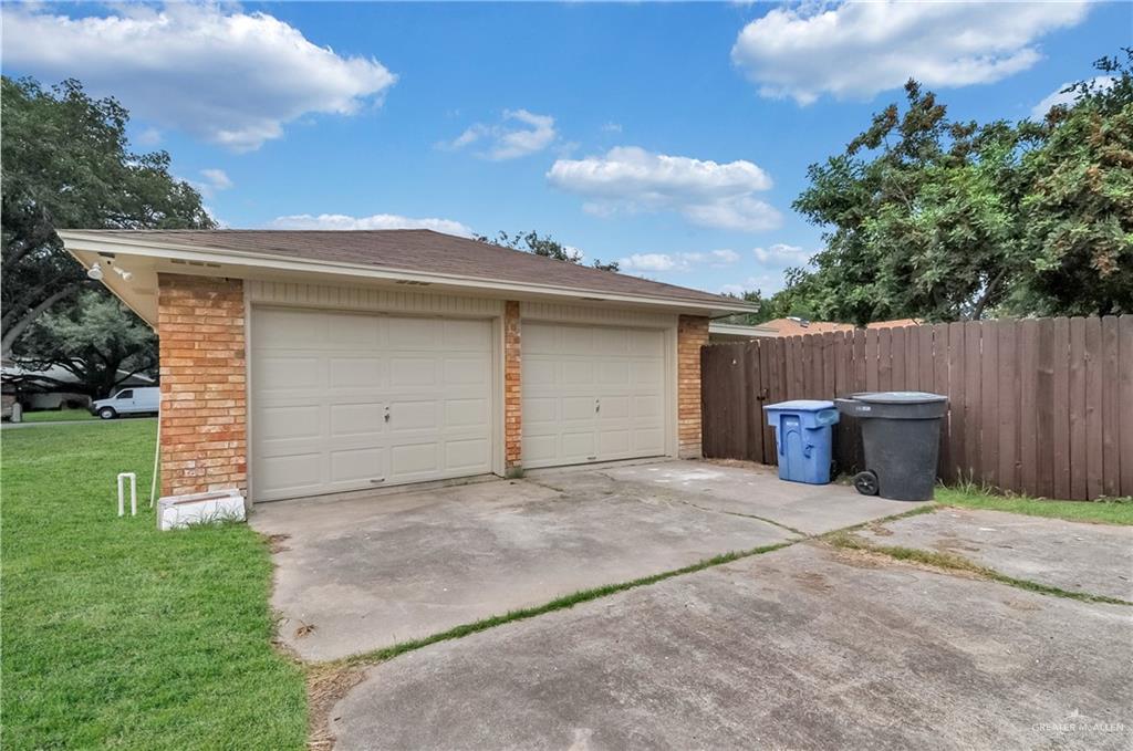 413 W Jonquil Avenue, McAllen, Texas image 29