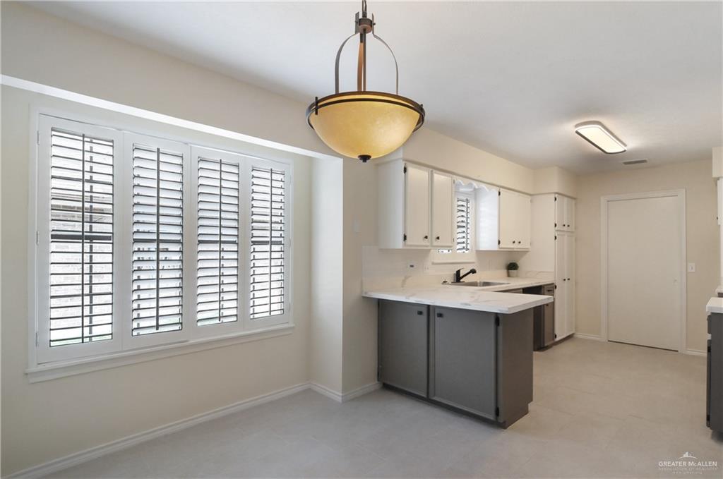 413 W Jonquil Avenue, McAllen, Texas image 10