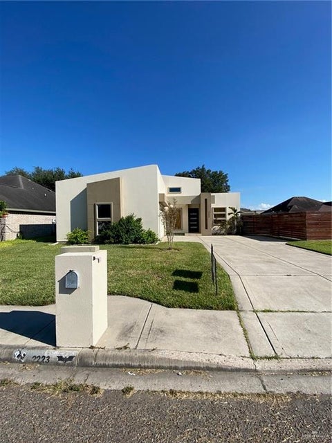 Homes For Rent - 2223 Isaiah Street<br/> Edinburg, TX 78542