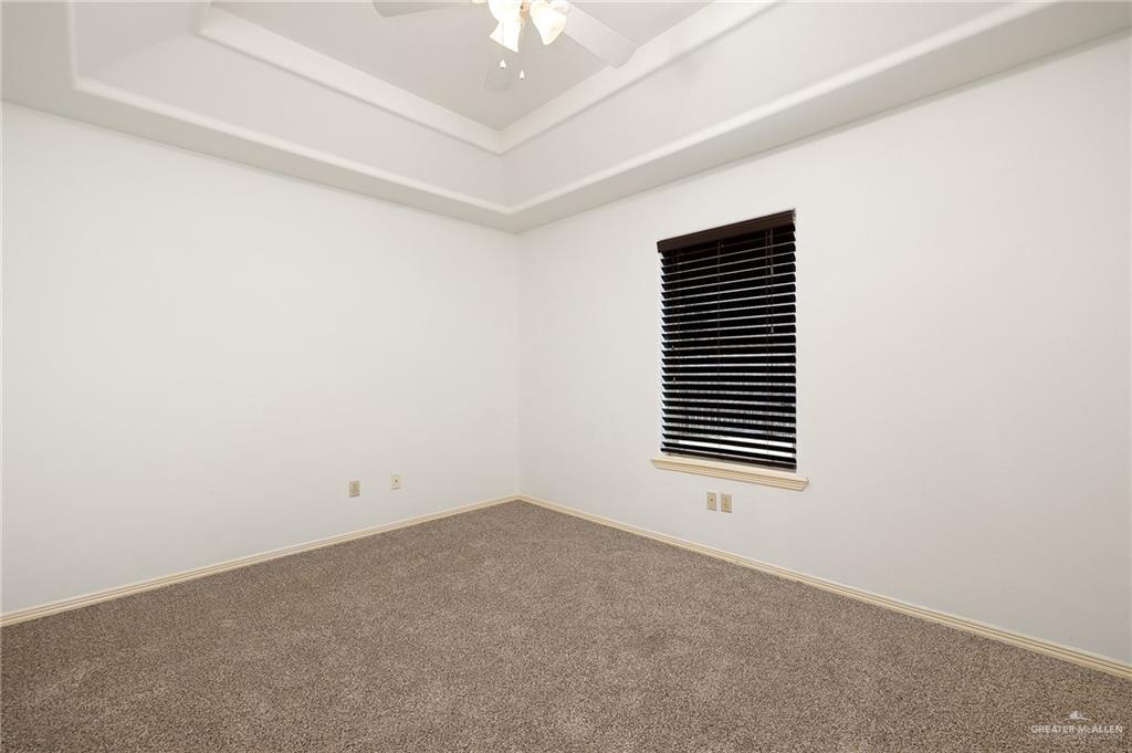 313 Royal Street, Edinburg, Texas image 9