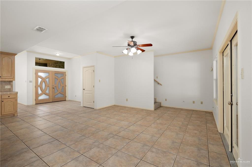 313 Royal Street, Edinburg, Texas image 4