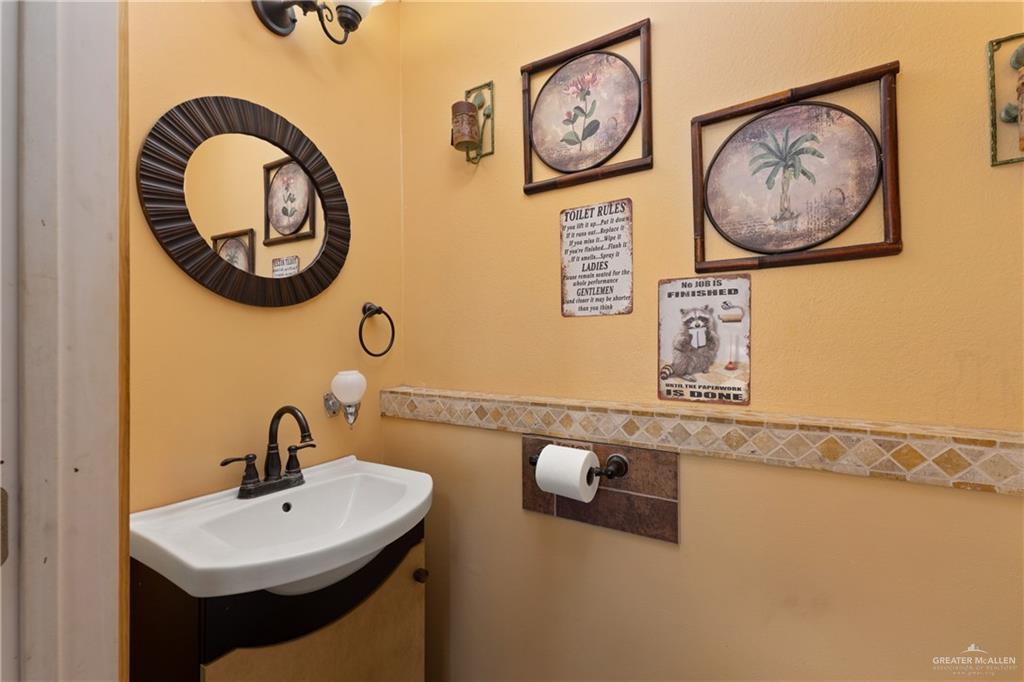 28880 Bass Boulevard, Harlingen, Texas image 19