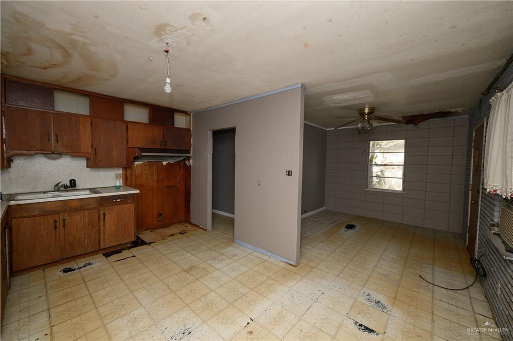 55 Southern Street, Brownsville, Texas image 3