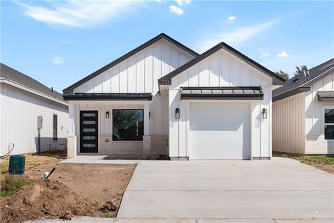 Photo of 712 W 25th Street, Mission, TX 78572 (MLS # 497265)