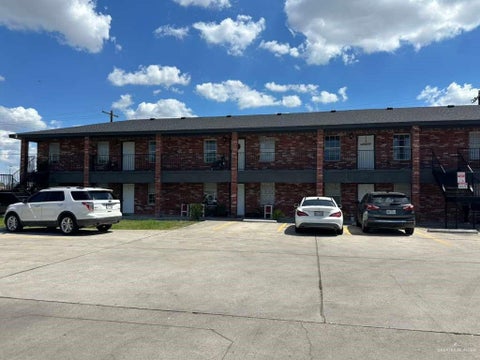 Apartment For Rent - 402 Gastel Circle #14<br/> Edinburg, TX 78539