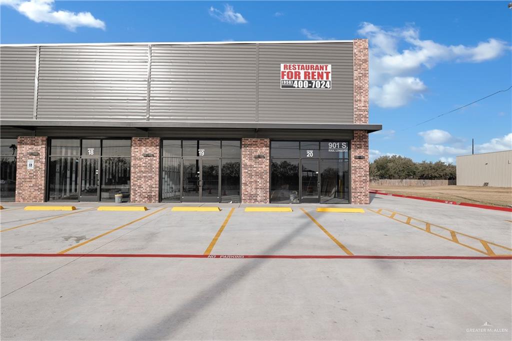 901 S Raul Longoria Road