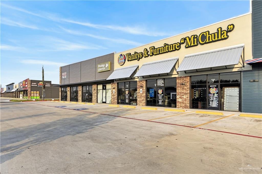 901 S Raul Longoria Road