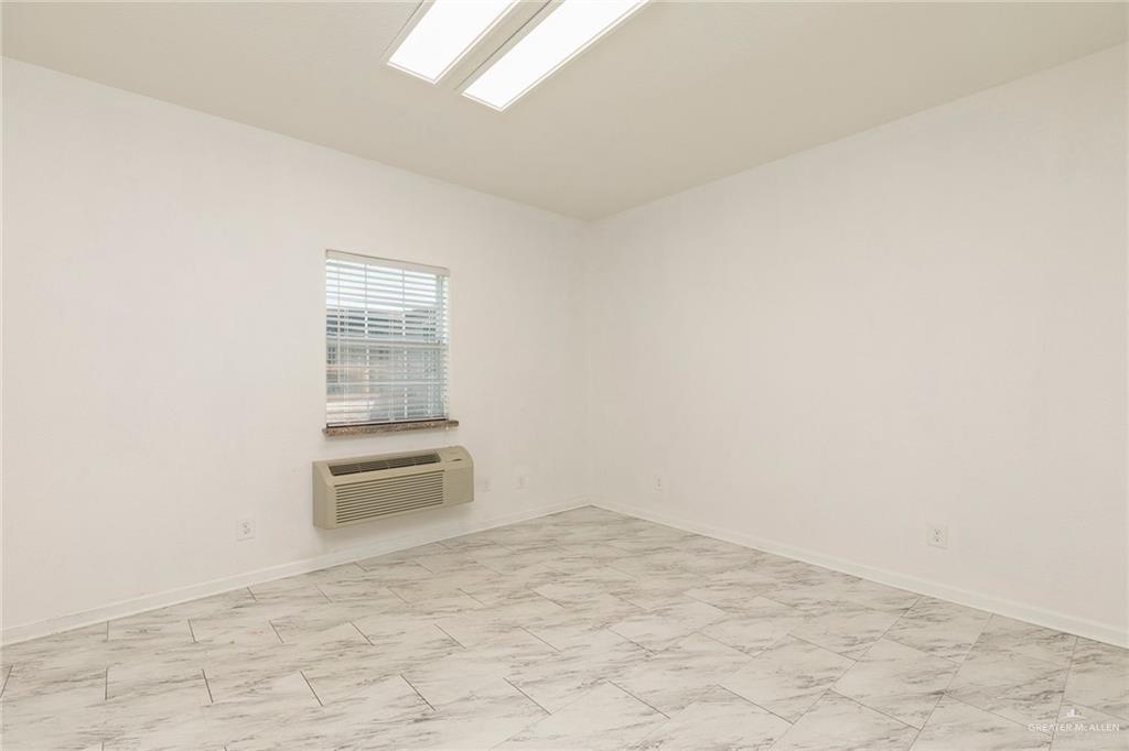 3009 Benjamin Avenue, Mercedes, Texas image 31