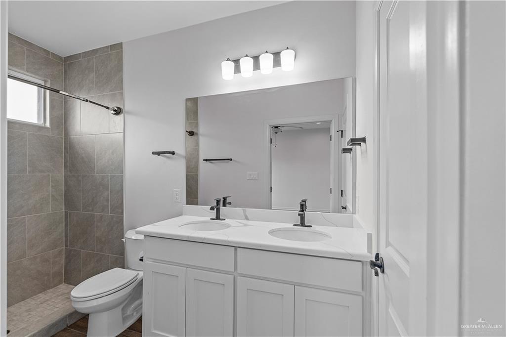 1020 W Fall Aster Street, Edinburg, Texas image 12