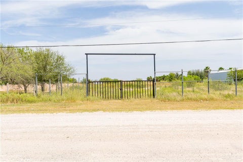 Vacant Land For Sale - 12502 Mile 16<br/> Edinburg, TX 78542