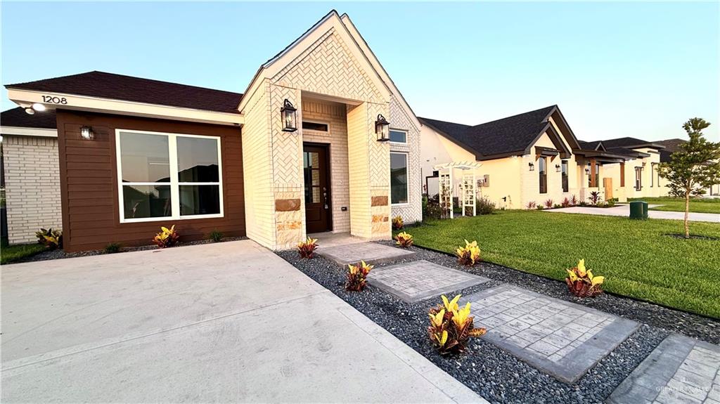 1208 E Acacia Drive, San Juan, Texas image 7