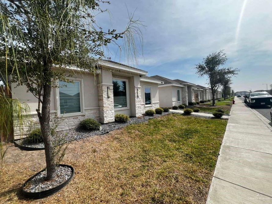 1018 N Abbey Ave, Edinburg, TX 78541 for sale - Stessa
