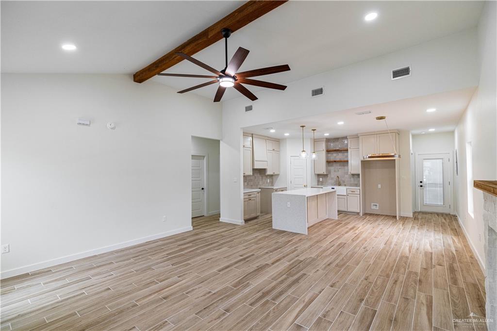 322 Palm Avenue, Mercedes, Texas image 3